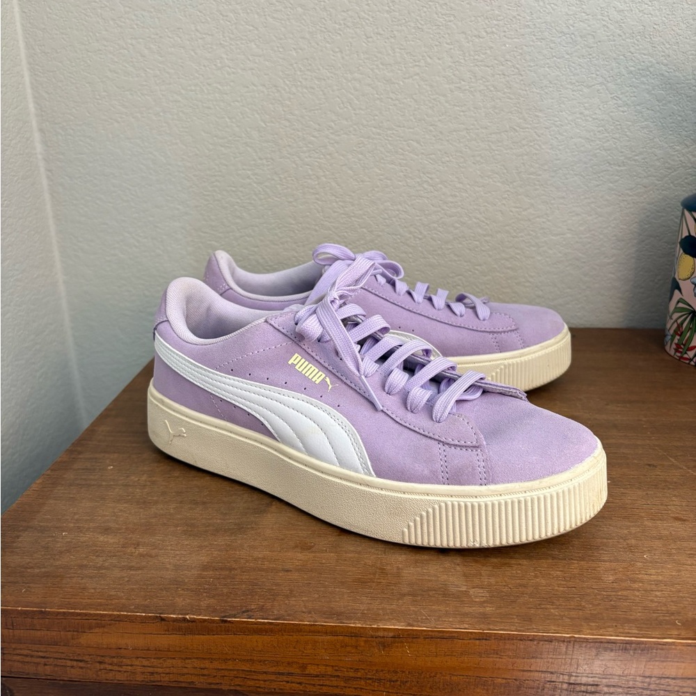 Puma Women's Lavender Suede Sneakers